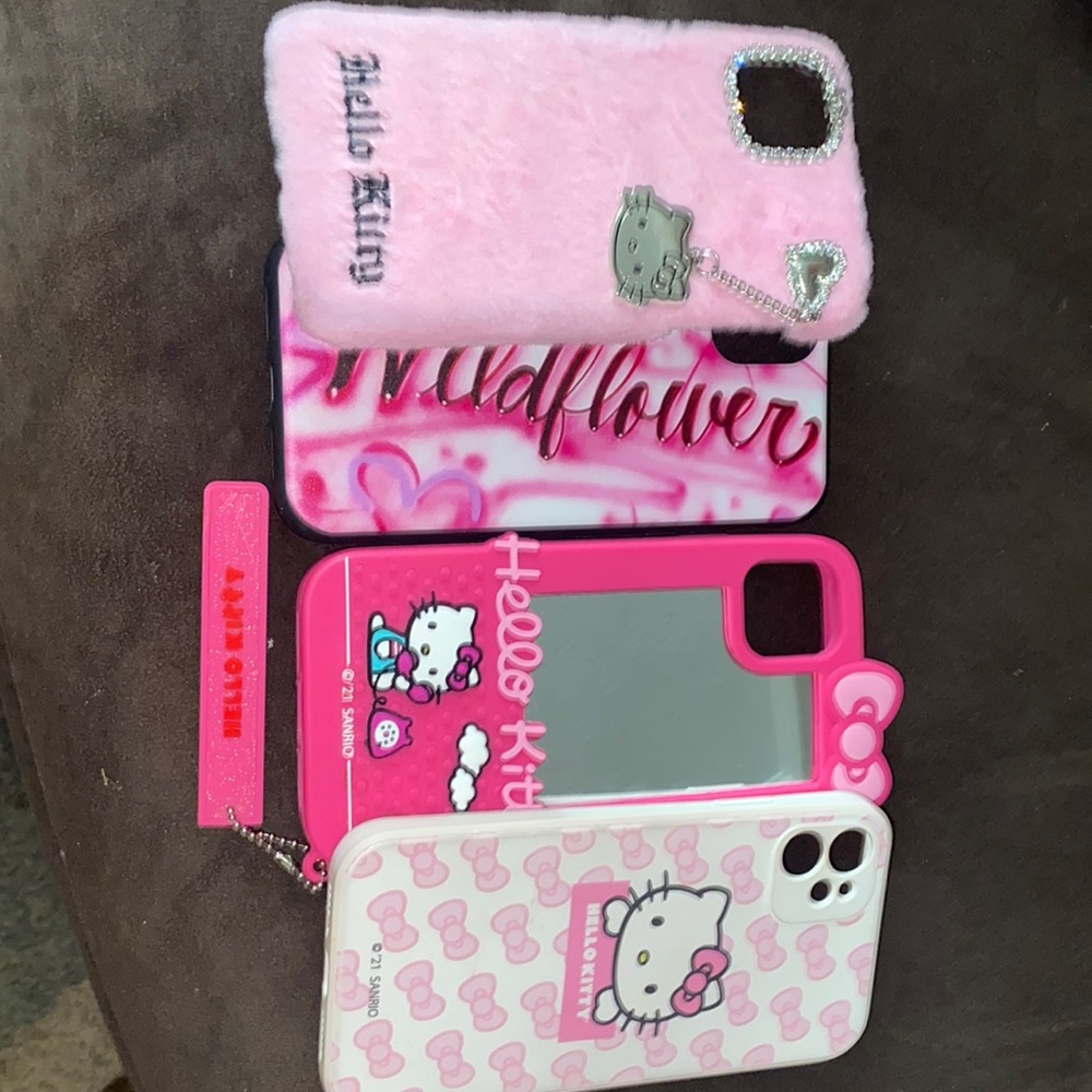 hello kitty/ hot pick bundle :)